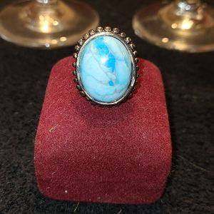 Premier Designs Turquoise Dome Ring with Beaded Design around Dome